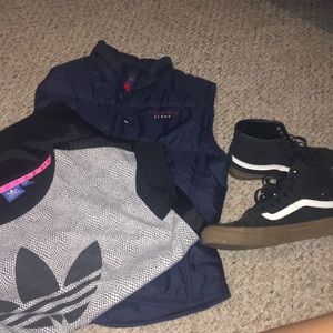 Sporty outfit (I want to sell this altogether!)